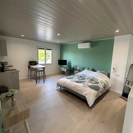 Charmant Studio Proche A75 * Cournon-d'Auvergne