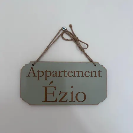 Apartment Charmant Studio Proche A75 *