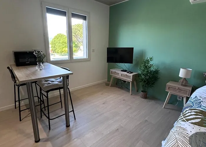 Proche A75 * Cournon-d'Auvergne