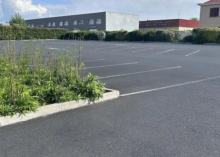 Proche A75 Apartment *